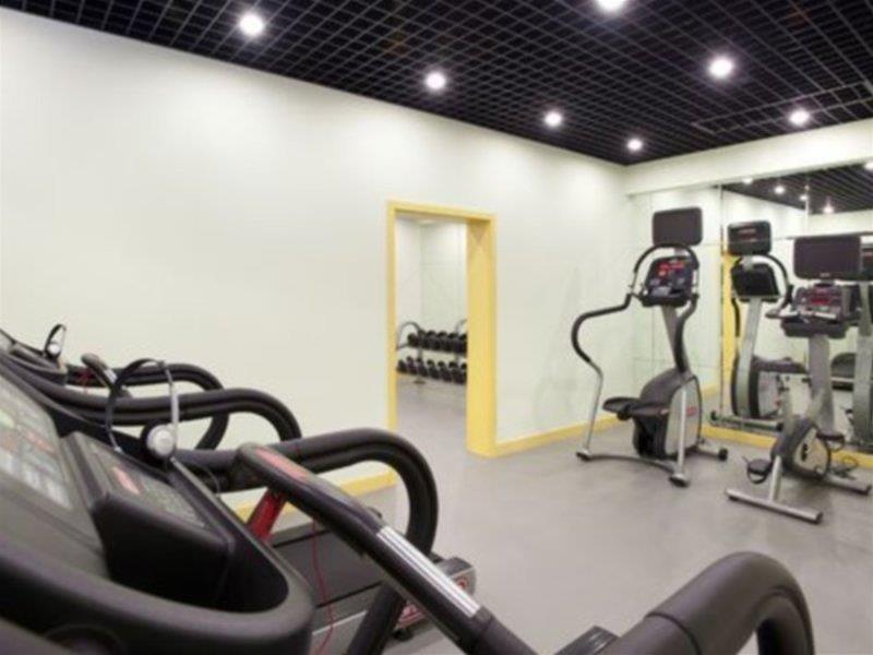 Holiday Inn Beijing Downtown Екстер'єр фото