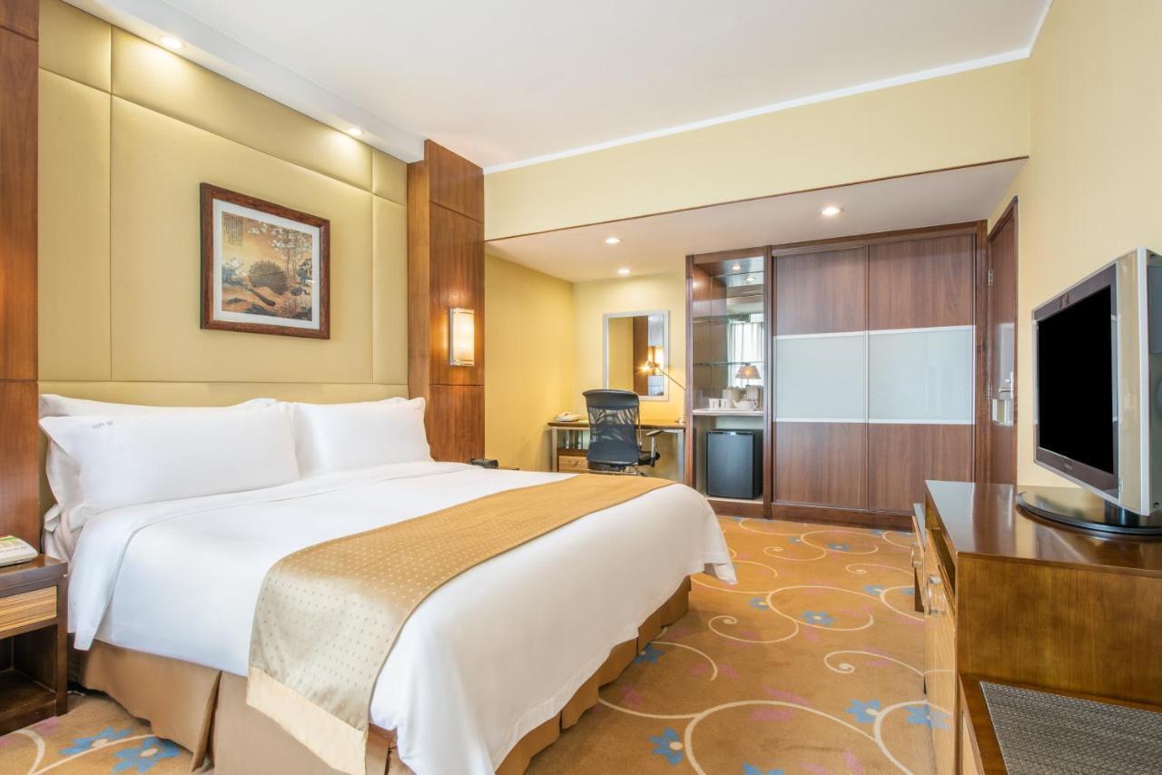Holiday Inn Beijing Downtown Екстер'єр фото